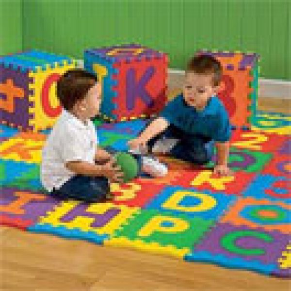 A-Z Puzzle Playmat